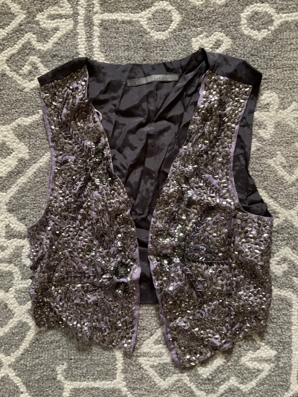 ZARA BASICS Vest Sequined. Size M.